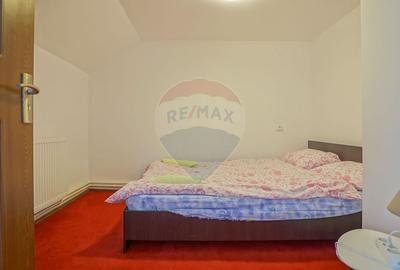 Casă individuală cu 21 camere cu Teren 1137 Mp în Moieciu - 46