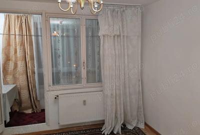 Apartament cu 3 camere decomandat în Rahova