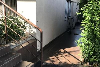 Apartament cu 3 camere, mobilat în Grigorescu