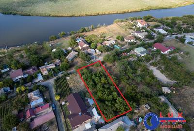 ID 7857 EXCLUSIVITATE - Teren intravilan cu priveliște în Somova - 2