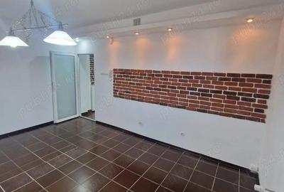 De vanzare apartament 2 camere demisol Centru - 1