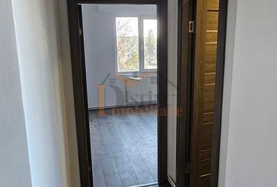 Apartament cu 3 camere decomandat în Astra - 5