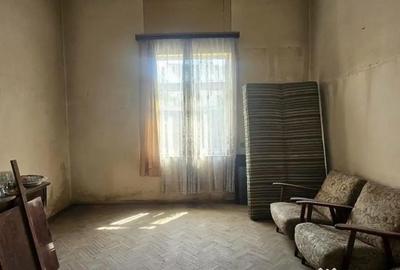 Casă cu 2 camere cu Teren 94 Mp în Gării - 8