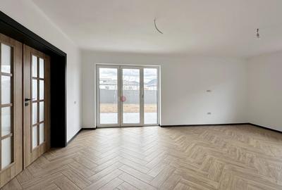 Casă individuală cu 4 camere cu Canalizare în Tărlungeni - 1