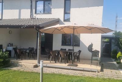 Duplex cu 3 camere în Dumbrăvița