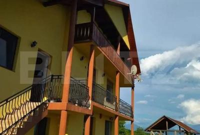 Casă cu 3 camere cu Teren 3500 Mp în Central - 7
