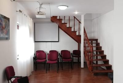 Casă cu Teren 30 Mp în Unirii