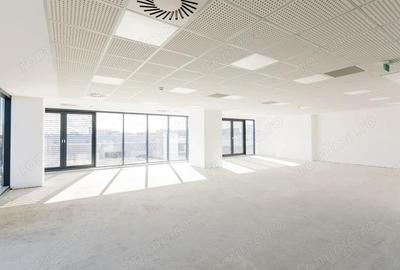 Spațiu comercial, de 4,152 mp, în Complex Studențesc - 9