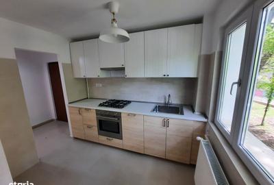 Apartament cu 3 camere semidecomandat în Tineretului - 9