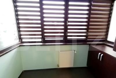 Apartament de 4 camere, 98 mp, centrala, aer conditionat, zo - 2