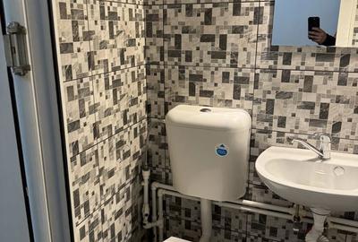 Garsonieră decomandată în Poarta 6 - 7