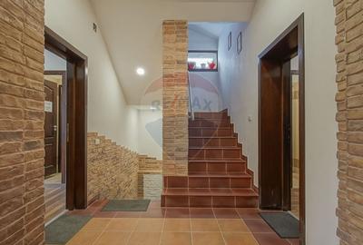 Casă cu 6 dormitoare, fiecare cu baie proprie - Str. Morii, Brașov! - 24