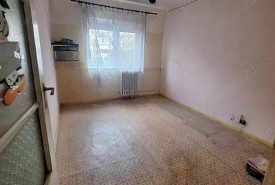 Vand apartament tip PB mare 3 camere, Calea Aradului - 3