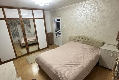 Apartament cu 3 camere semidecomandat în Central - 6
