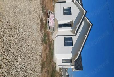 Casă cu 4 camere în Sântandrei - 6