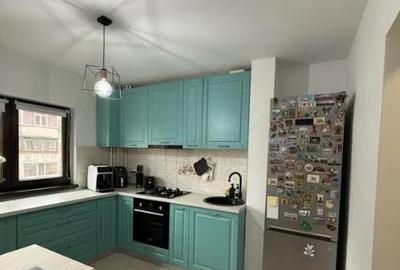 Apartament cu 3 camere decomandat, mobilat în Tineretului - 1