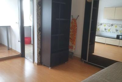 Garsonieră, mobilată în Județean - 8