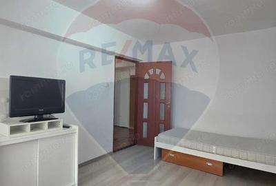 Apartament cu 2 camere decomandat în Vitrometan - 3