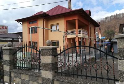 Casă cu 6 camere cu Teren 1000 Mp în Gura Humorului - 16