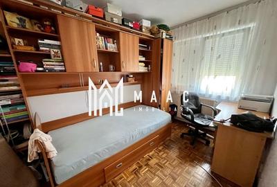Apartament cu 3 camere semidecomandat, mobilat în Central