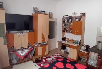 Apartament cu 2 camere decomandat în Central - 1