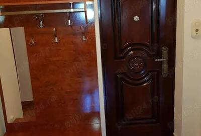 Apartament cu 2 camere de inchiriat