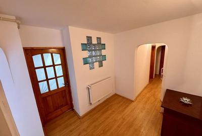 Apartament cu 3 camere decomandat în Central - 6