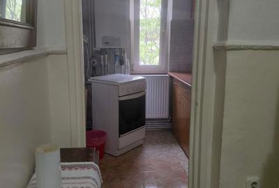 Apartament cu 2 camere semidecomandat în Micro 14 - 2