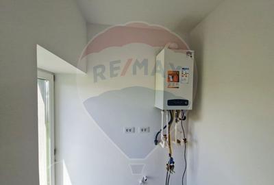 Casa / Vila - 132,5 mp , teren - 264 mp / zona Carcea - 30