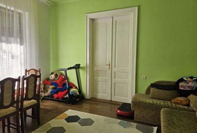 Casa mare, solida, Timisoara, D+P, 5 camere, 2 bai, Zona Lipovei - 2