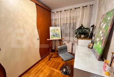 Apartament cu 4 camere decomandat în Central