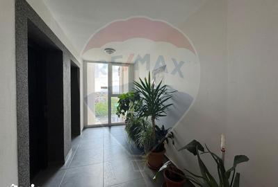 Apartament cu 3 camere, mobilat în Funcționarilor - 1