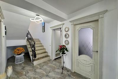 Berceni - VILĂ UNICAT, spațioasă, curte 1.000 mp, la 7 min metrou - 12