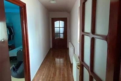 Casa-vila, Bacau Piata sud - 9