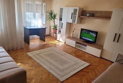 Apartament cu 2 camere decomandat în Central - 2