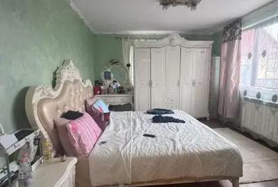 Casă cu Teren 295 Mp în Rădăuți - 2