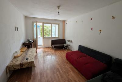Apartament 2 camere, etaj 2, zona Doamna Ghica - Teiul Doamnei