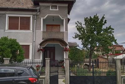 Casa de vanzare Casa de vanzare - 2