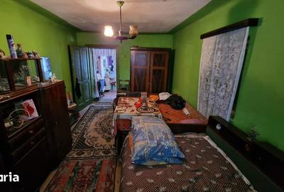 Casă cu 4 camere cu Teren 2984 Mp în Chirpăr - 19