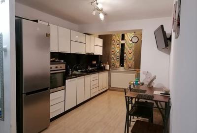 Apartament cu 2 camere decomandat în Sud - 2
