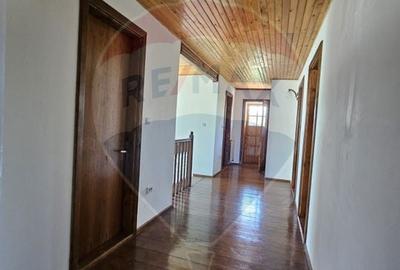 Casa / Vila cu 6 camere de vanzare - CORNU - 36