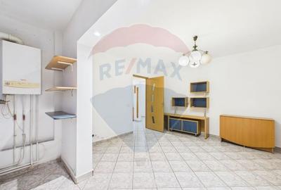 Apartament cu 4 camere de vanzare - Zona Nicolae Grigorescu - 27