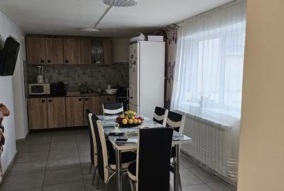 Apartament cu 3 camere, mobilat în Inel I - 15
