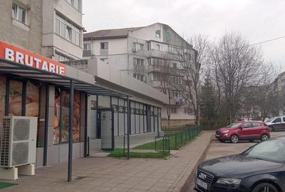 Apartament cu 3 camere semidecomandat în Central - 7