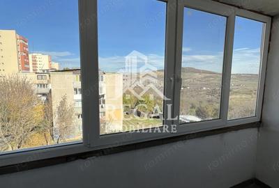 Apartament cu 3 camere semidecomandat în Vest - 7