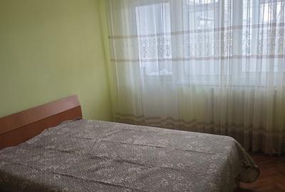 Apartament cu 3 camere semidecomandat în Buzaului - 4