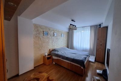 Apartament cu 2 camere decomandat în Popoveni