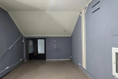 Spațiu comercial, de 50 mp, în Central - 2