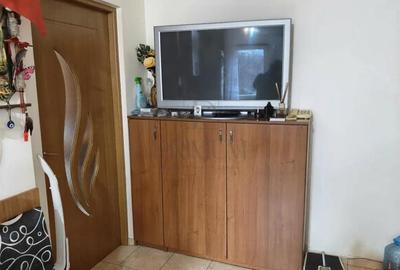 Apartament cu 3 camere semidecomandat în Lipovei - 2