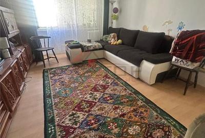 Apartament cu 3 camere decomandat în Dacia - 2